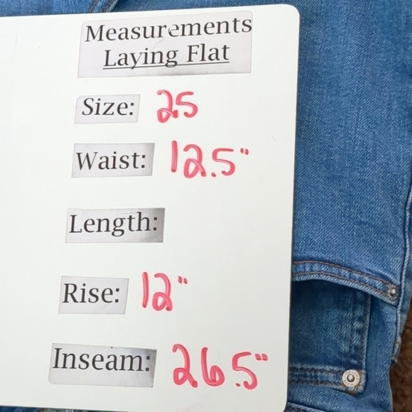 ASOS Light Stone Wash Slim Fit High Rise Farleigh Mom Jeans size 25x30 - Picture 7 of 7